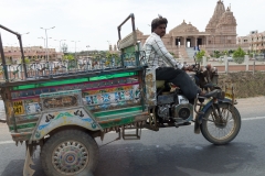 d-i-India-2014-2014-03-27-299