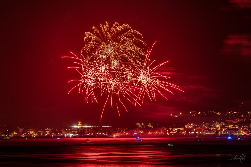 AHI-2026-07-31-Bouveret-Feuerwerk-22-43-17-0011