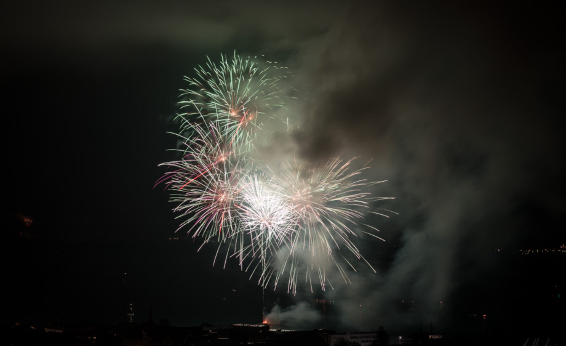 2015-08-01 Fireworks Vevey