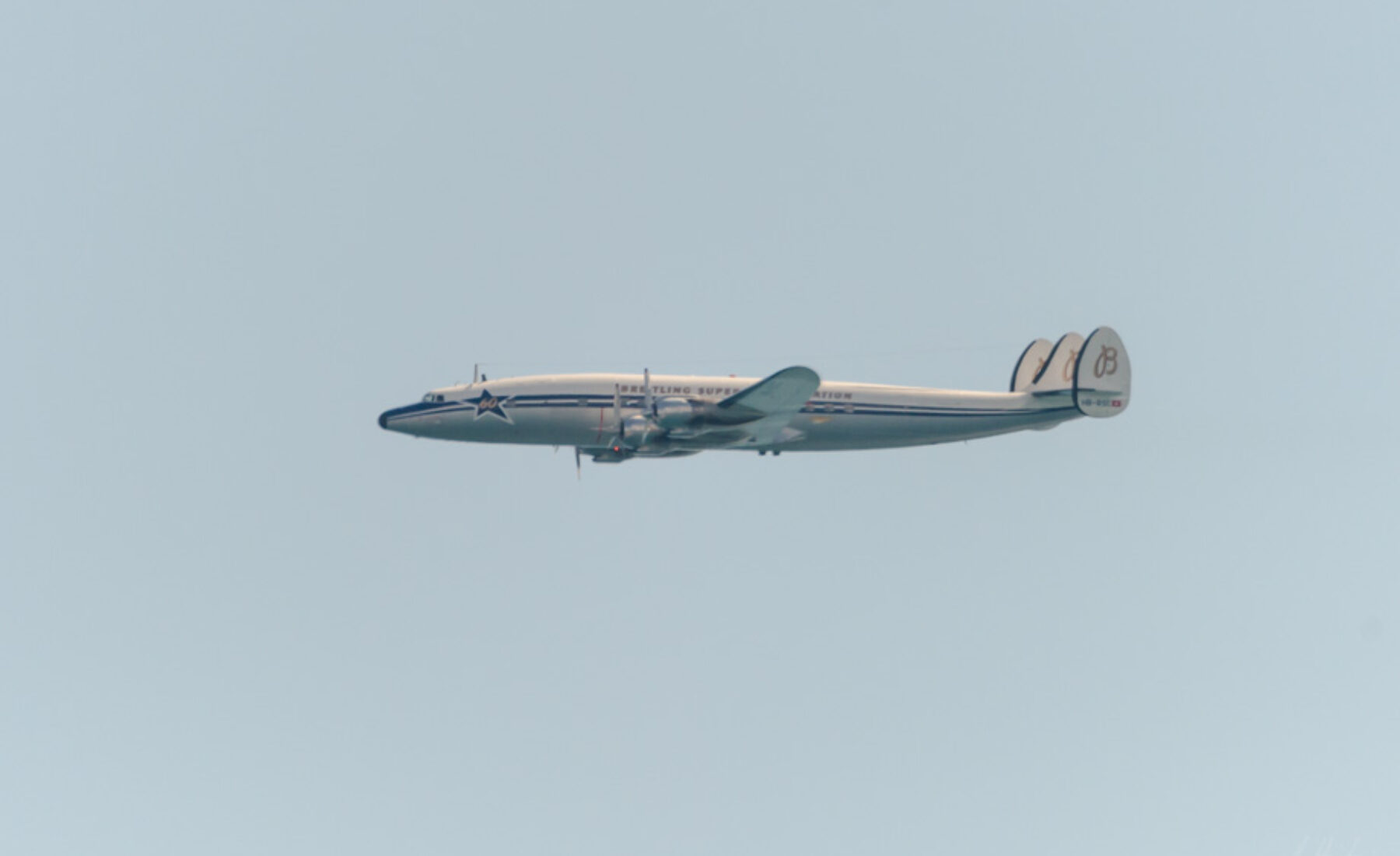 2015-09-08 DC-3 and Super Constellation