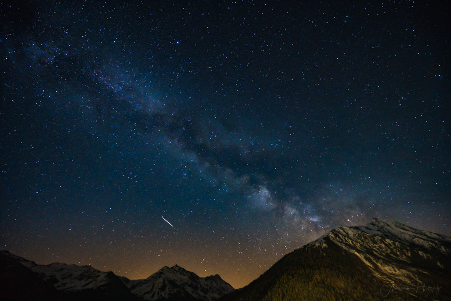 2017-04-23 View from Grimentz to the Milky Way